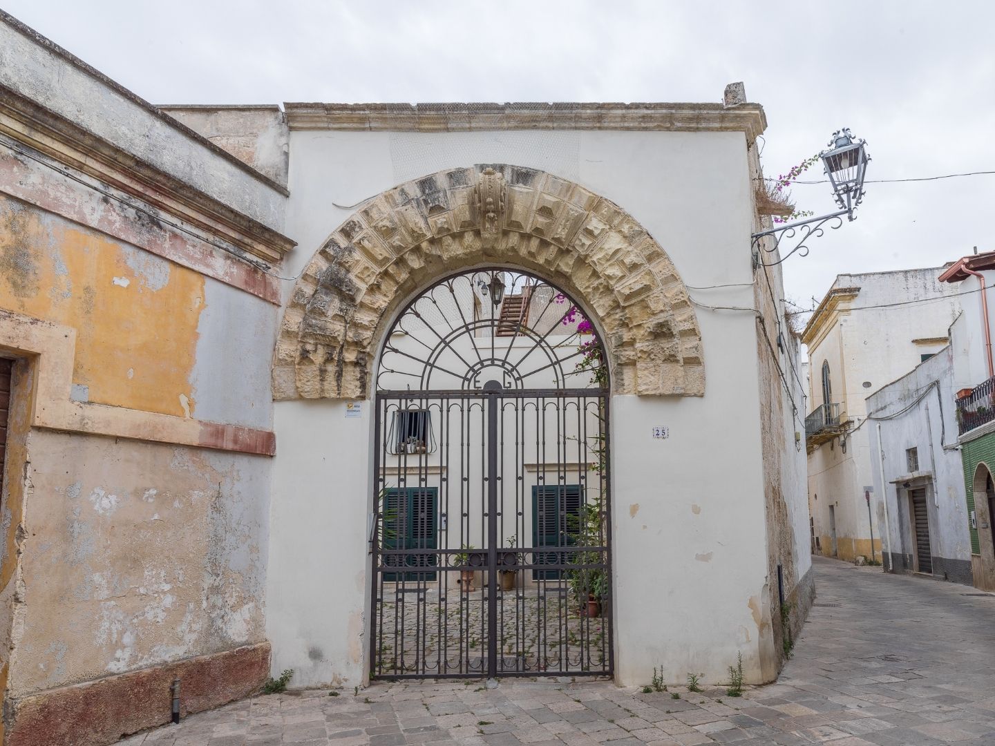 Palazzo Sambiasi Visit Nardò